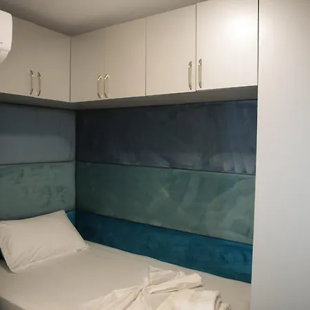 Apartment Diamond Palace Sarande