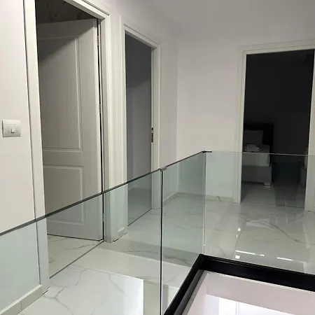Diamond Palace Sarande